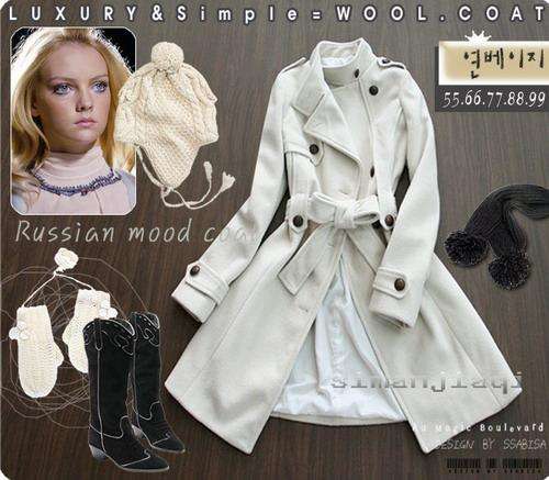 STUNNING!!!   LADIES COAT IN BEIGE  (SMALL / MEDIUM / LARGE)