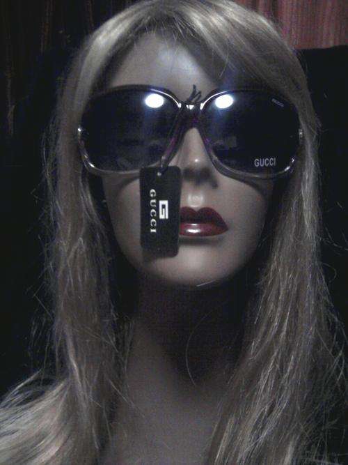 CRAZY SALE!!!  Ladies purple GUCCI Sunglasses,, LAST ONE!!!