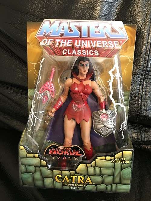 Masters of the Universe MotU Classics Figure: Catra NEAR MINT LOSE AND COMPLETE