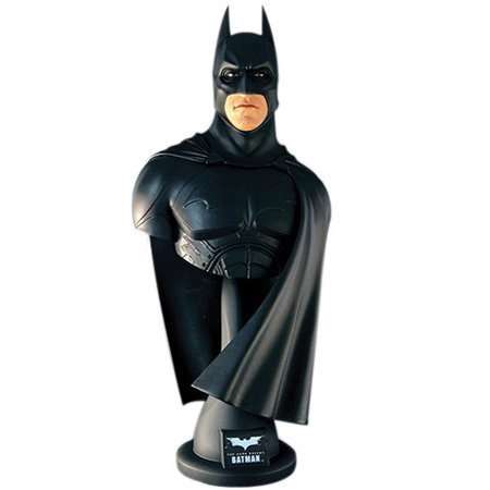 Hot Toys' The Dark Knight: 1:4 Scale Batman Bust