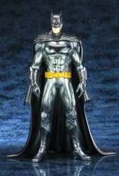 DC Comics Batman ARTFX Statue