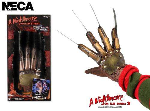 NECA Nightmare on Elm Street 3 Dream Warriors Freddy Krueger Glove Prop Replica