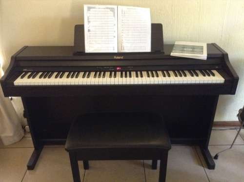 Roland RP 301 Digital Piano