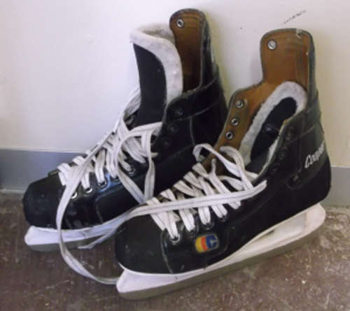 Kids Ice Skates Size 6/7
