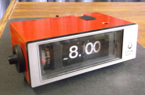 Funky Seventies Retro Copal Quartz Clock