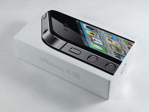 *BEAUTIFUL* iPhone 4S 32GB - Black with box