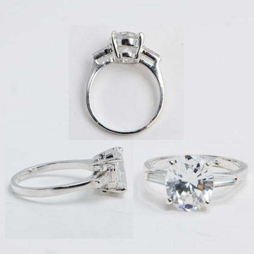 CLASSIC PLATINUM FINISH 4CT CUBIC ZIRCONIA RING,SZ 9