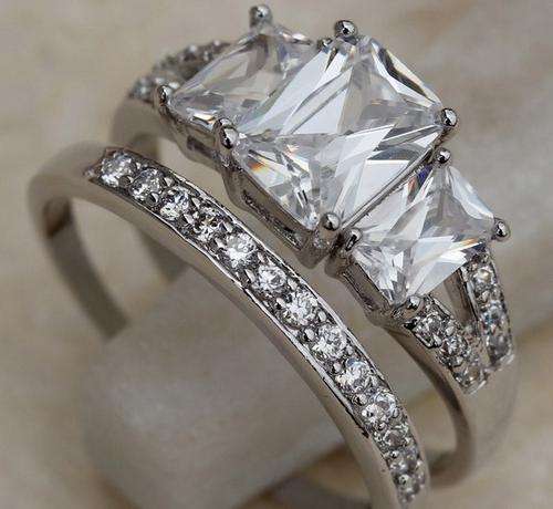 TOPAZ SILVER GEMSTONE Bridal  RING Size 6