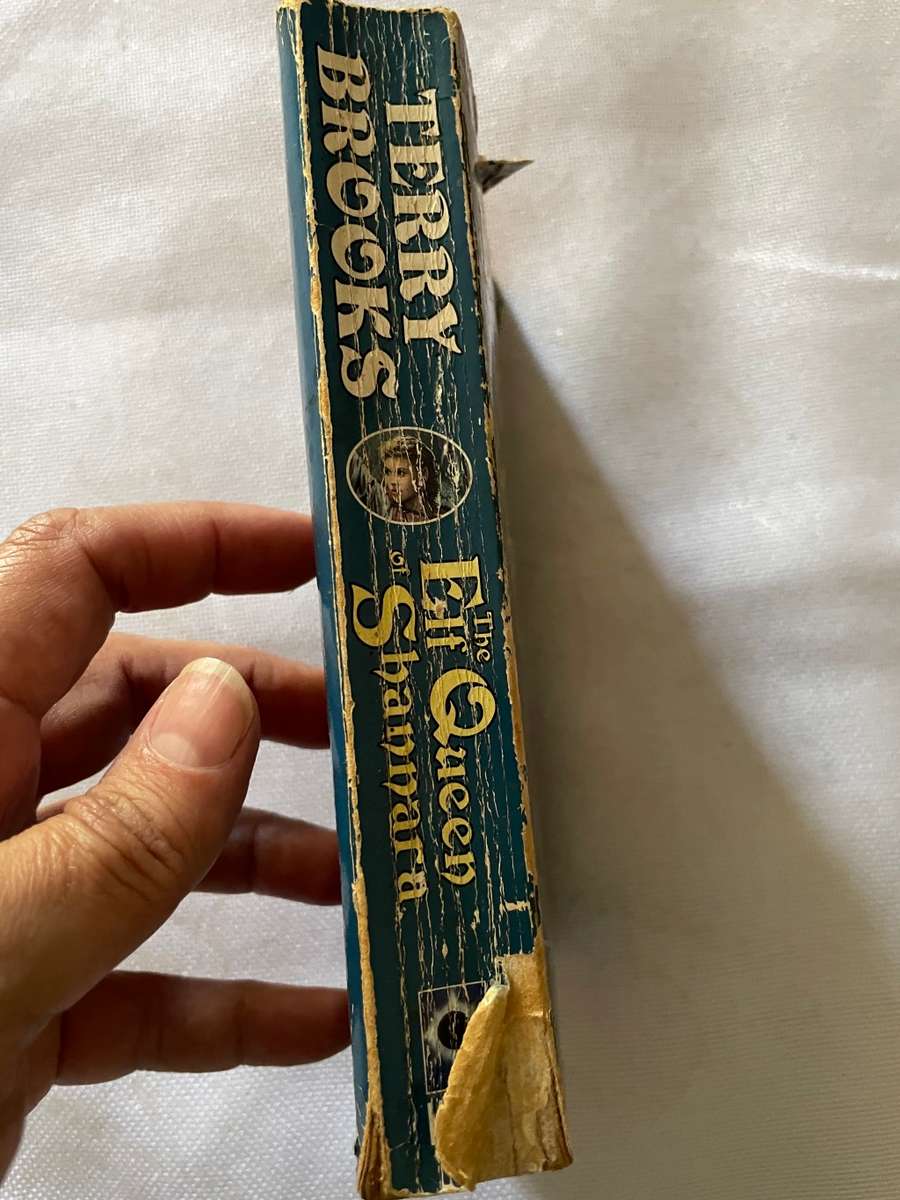 The Elf Queen of Shannara - Terry Brooks