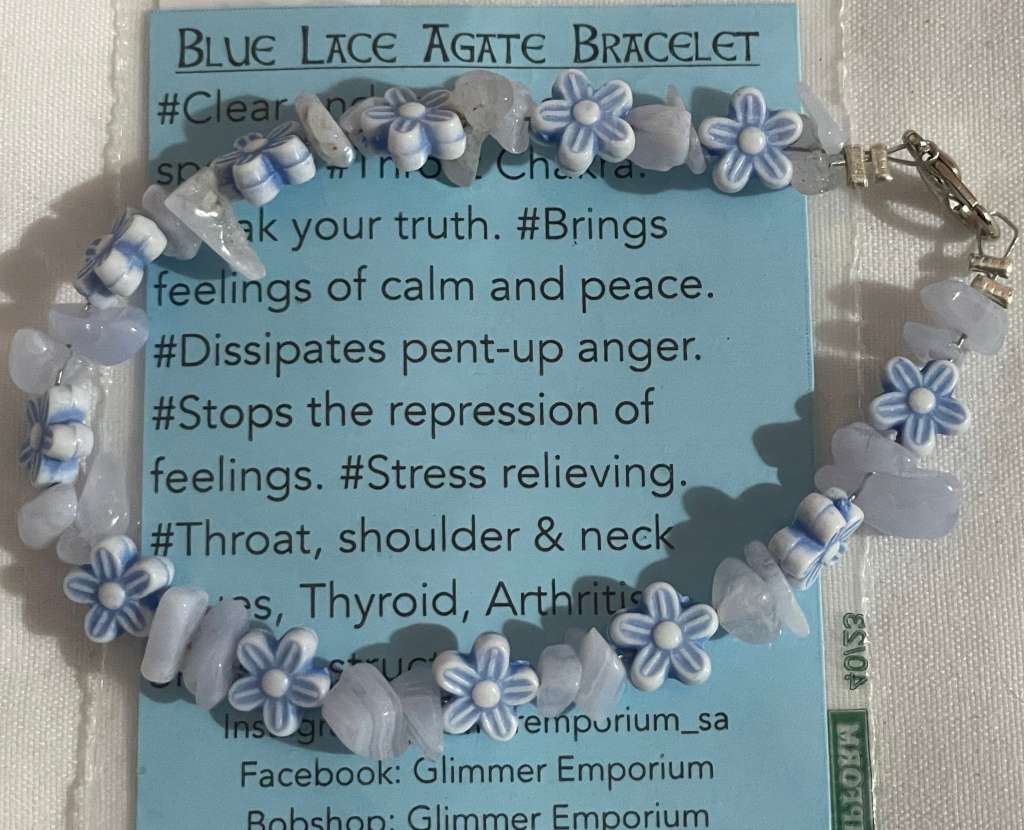 Blue Lace Agate and Floral Bead Bracelet
