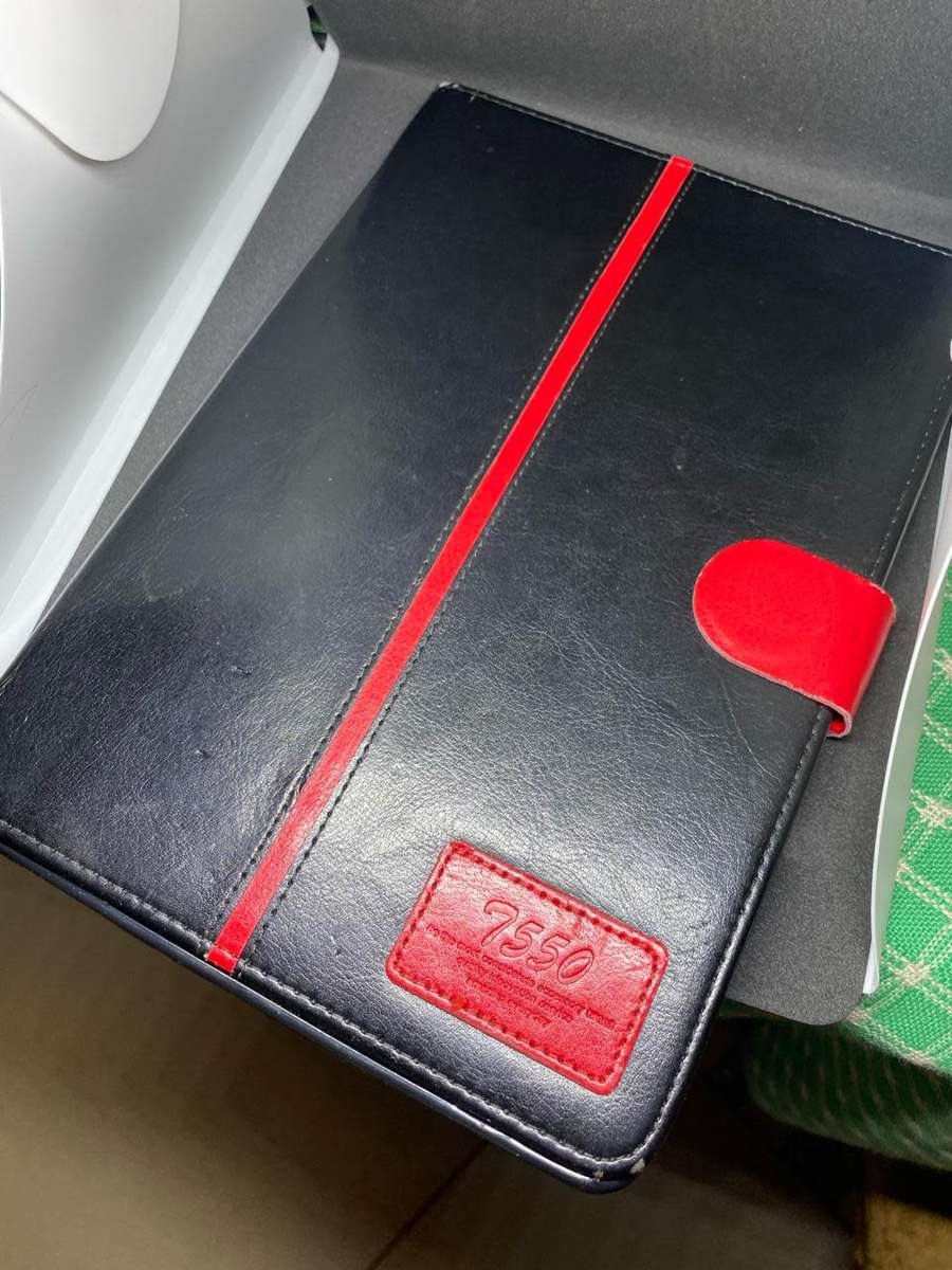 SAMSUNG TAB A (SM-P555) 3G+WIFI WITH S PEN & EXTERNAL KEYBOARD