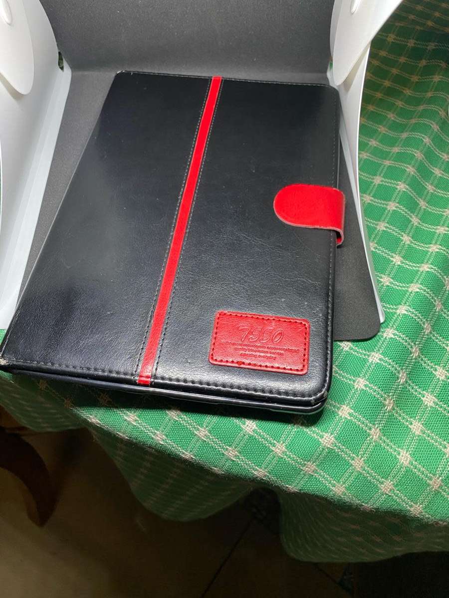 SAMSUNG TAB A (SM-P555) 3G+WIFI WITH S PEN & EXTERNAL KEYBOARD