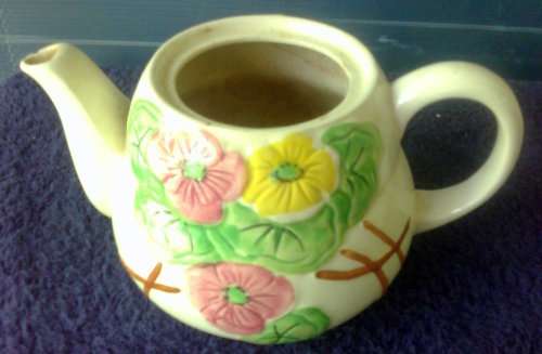 Avon Ware Flower Teapot - (1930-39)