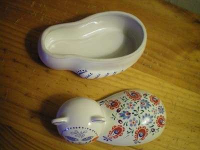 ELIZABETH ARDEN - 'Orient Express'  Cat Trinket Box