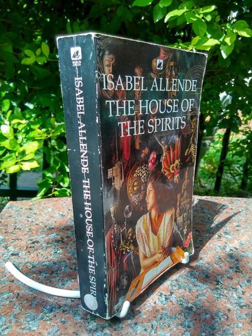 ALLENDE, Isabel - The House of the Spirits - (Paperback)