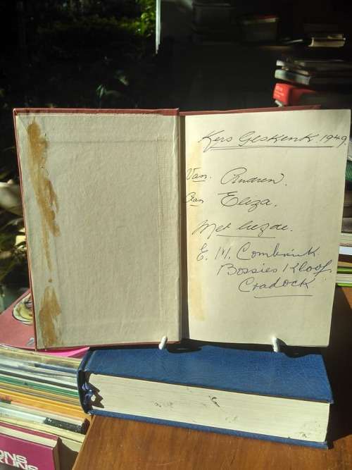 PIENAAR, Ernest -  Vyf en 'n Galg - (Hardeband)