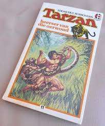 BURROUGHS, Edgar Rice - Tarzan Heerser van die Oerwoud - (Sagteband)