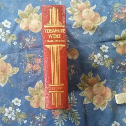 **Missing** LANGENHOVEN, C.J. - Slegs deel VIII (8) van 'n ou rooi onvolledige stel Versamelde Werke