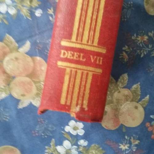 LANGENHOVEN, C.J. - Versamelde Werke : Slegs deel VII (7) van 'n ou rooi onvolledige stel