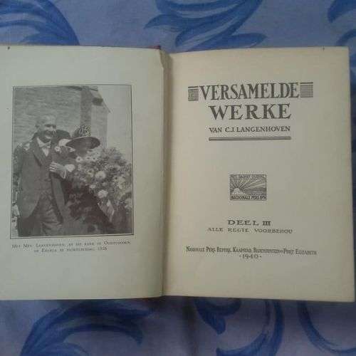 LANGENHOVEN, C.J. - Versamelde Werke : Slegs deel III (3) van 'n ou rooi onvolledige stel