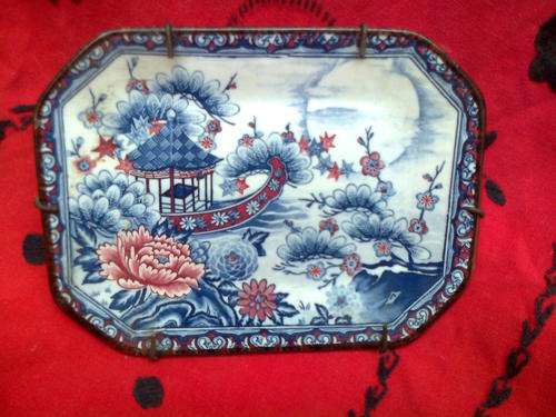 IMARI TYPE OBLONG DISPLAY PLATE  - 16 cm X 12 cm
