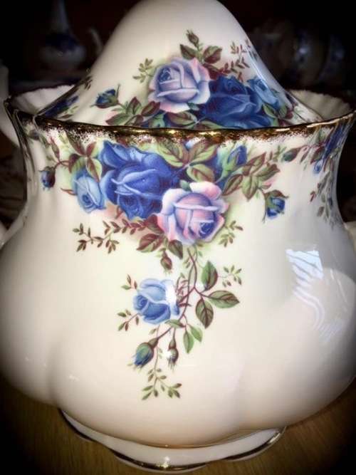 Royal Albert Moonlight Rose 23piece Tea set