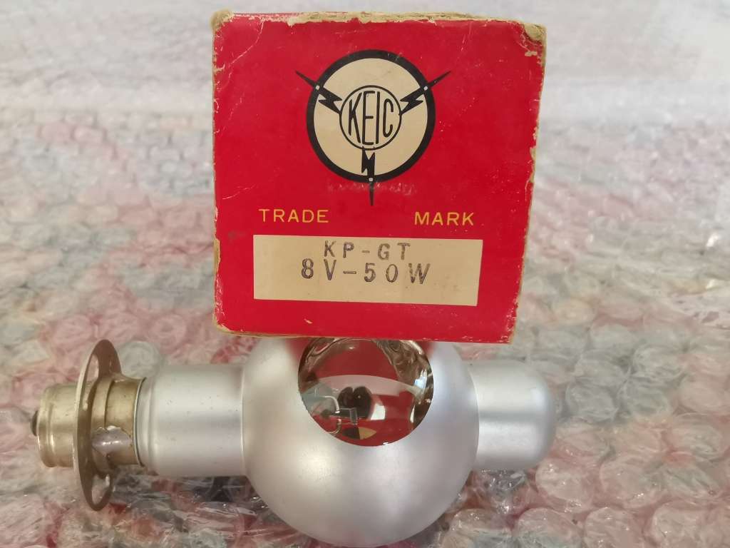 KEIC PROJECTION LAMP (TOKYO/JAPAN) KP-GT 8V/50W