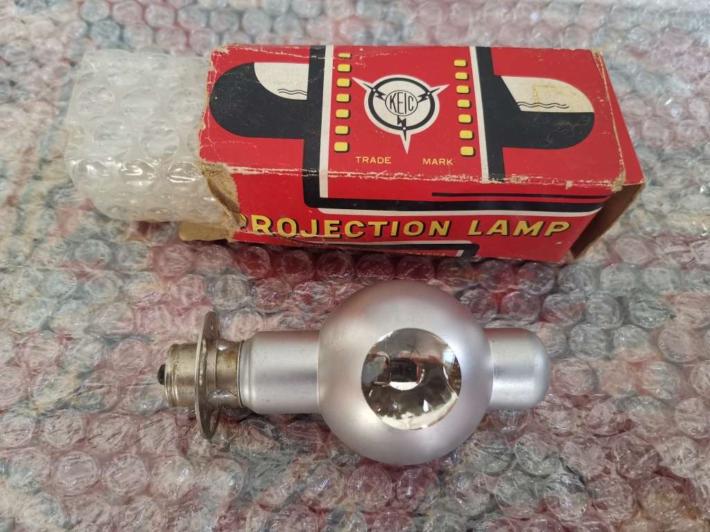 KEIC PROJECTION LAMP (TOKYO/JAPAN) KP-GT 8V/50W