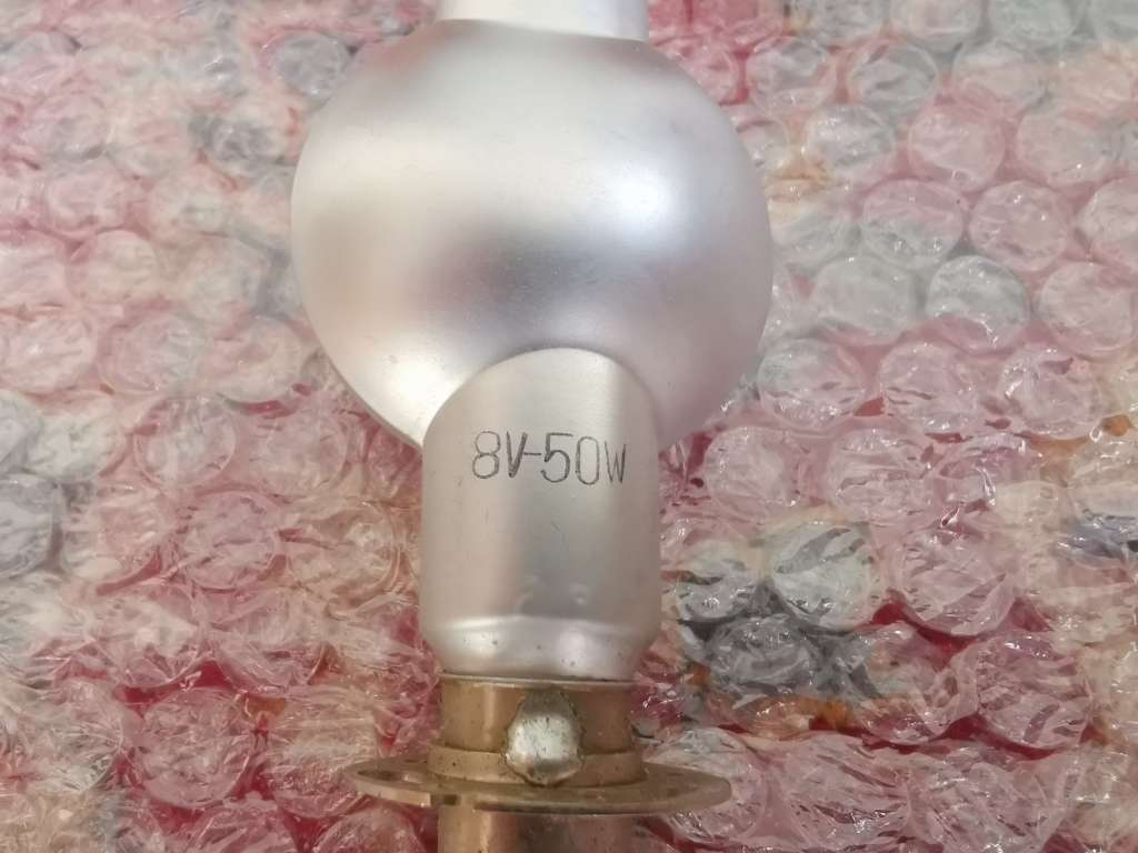 KEIC PROJECTION LAMP (TOKYO/JAPAN) KP-GT 8V/50W