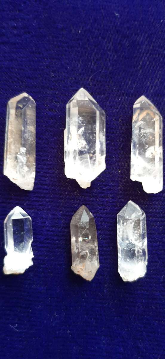 6 X 15MM-21MM  QUARTZ POINTS