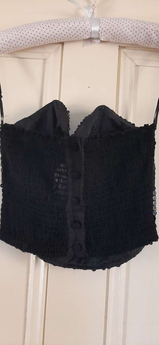 VINTAGE BLACK SEQUINNED STRAPLESS TOP SIZE 34