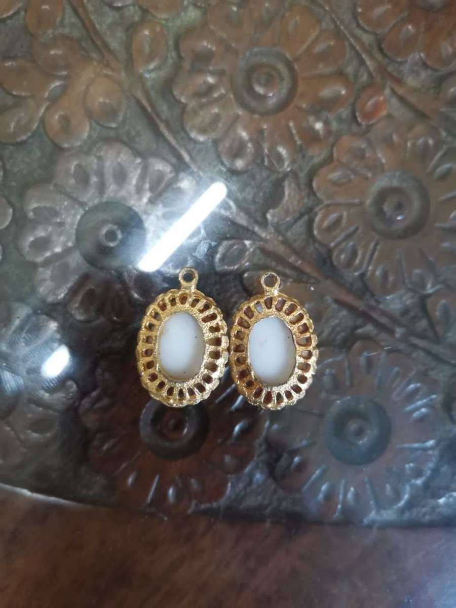 Beautiful Cameo West Germany Earrings.