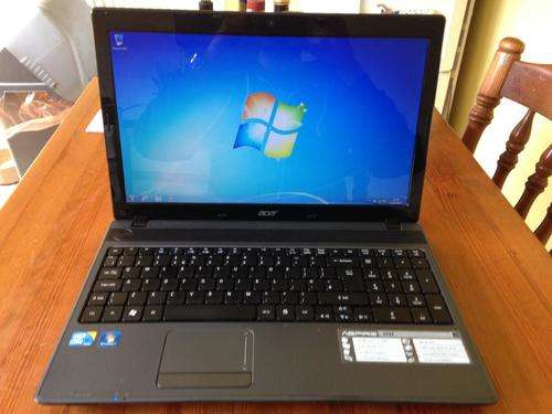 Acer Aspire 5733, Intel i3-370m 2GB DDR3, 640GB HDD