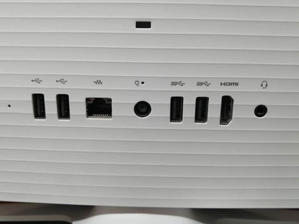 HP PC 20 c403ni J4005 , 4GB RAM , 500GB HDD ALL-IN-ONE 19.5` LED