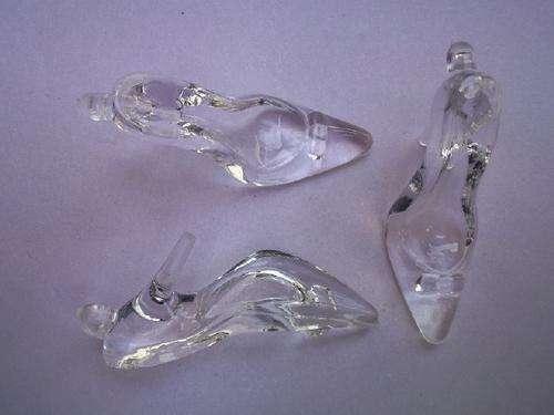 CLEAR ACRYLIC SHOE 2PC-CHEAP COURIER DELIVERY
