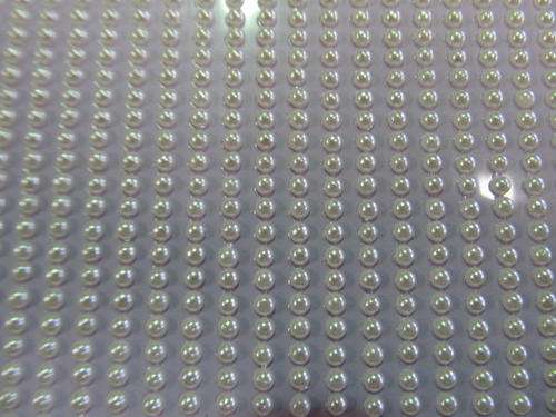 SELF-ADHESIVE  WHITE PEARLS-134PC