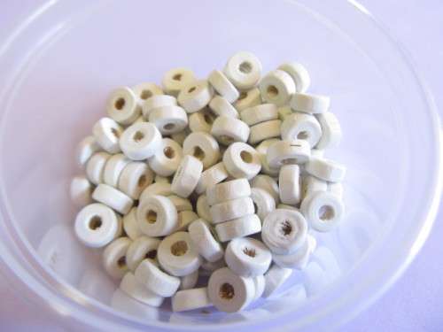 WOODEN BEADS WHITE DISC ROUND - 4MM X 8MM - 50PC