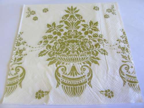 WHITE AND GOLD THEME SERVIETTES