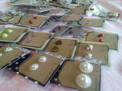 Earring lot - 30pairs