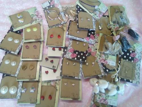 Earring lot - 30pairs