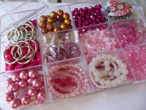 BEAUTIFUL PINK CONTAINER BEADS - the best off the best-