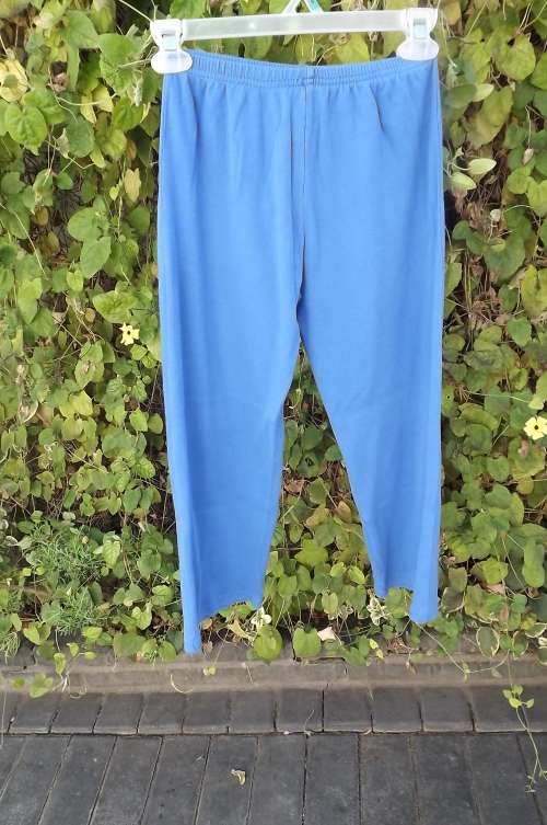 Blue 100% combed cotton pants for 7 to 8 year old boy by Woolworths.Good condition