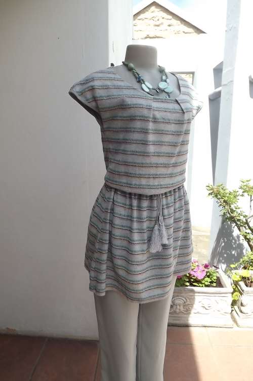 Light grey cotton stretch long blouson style top by MERCURYDUE size 34/10.Sleeveless