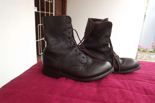 Pair of SADF genuine leather brown army boots size 8 by D.W.S issued 2009.Army size 262W