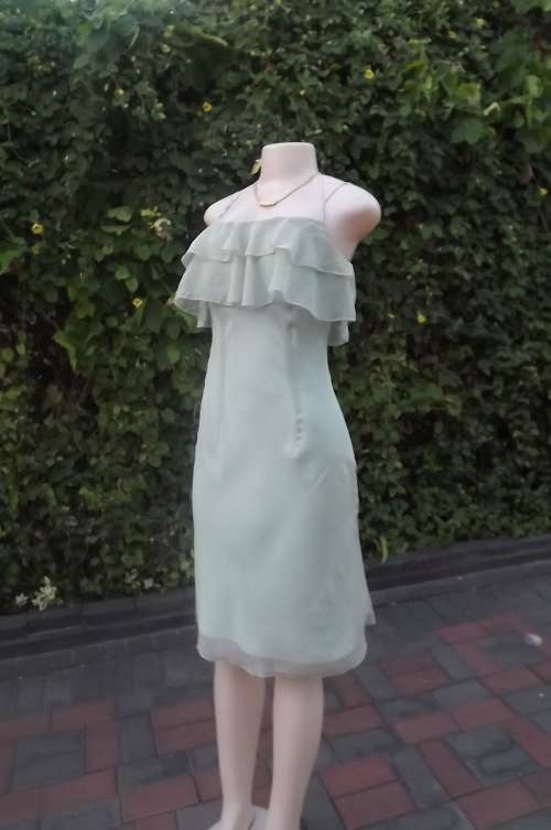 Fabulous mint green cocktail dress by MISAKI CRESCENDO Japan.Size 34/10.New condition