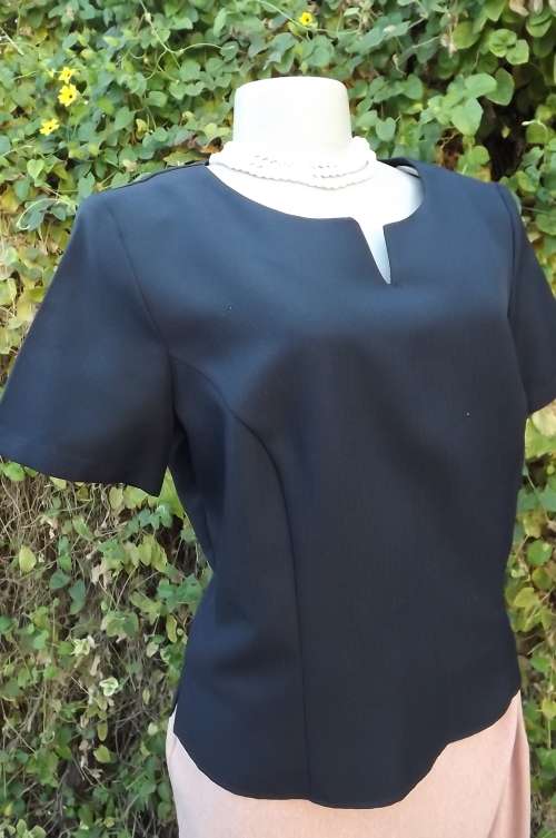 Navy pull over top with zip at back.Size 38/14 by IMAGEMAKERS.Rounded neckline with tiny V