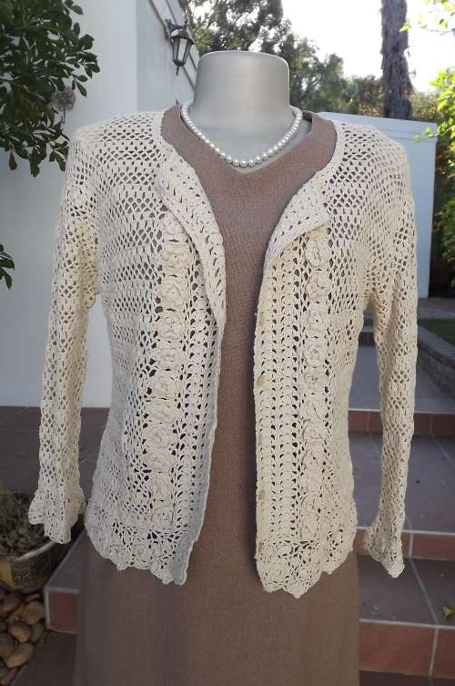 State of the art hand crochet cardigan in natural beige colour.Done with cotton yarn.