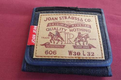 New.JOAN STRAUSS + CO Denim wallet.Place for notes,change and cards. 10 x 9.5 cm