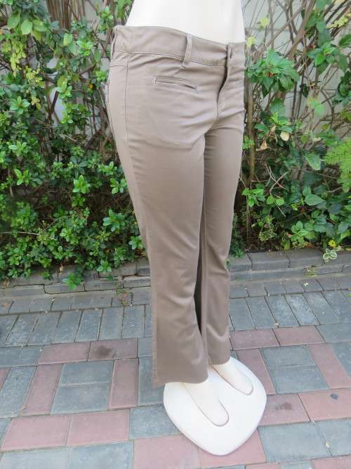Sexy,stretch cotton pants by  WOOLWORTHS in size 36/12.Khaki colour bootleg.New condition.