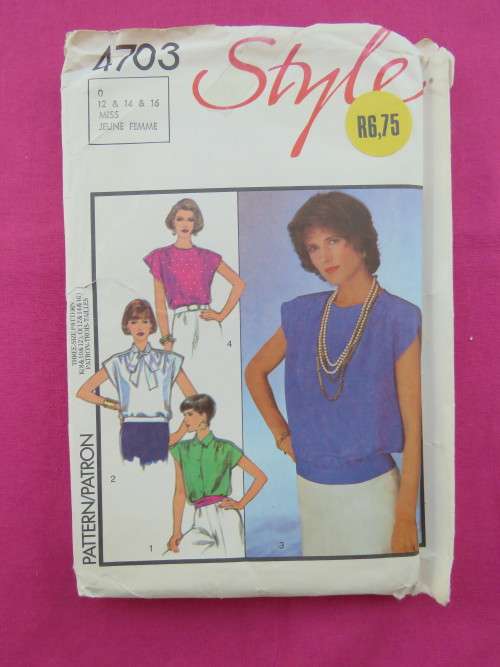 'STYLE' sewing pattern 4703 in sizes 12,14 and 16 for cool summer blouse.